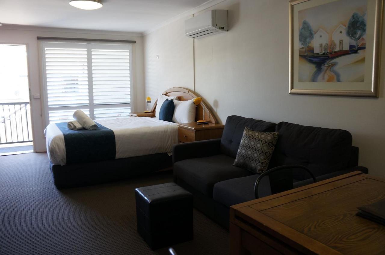 Waves Motel And Apartments Warrnambool Ngoại thất bức ảnh