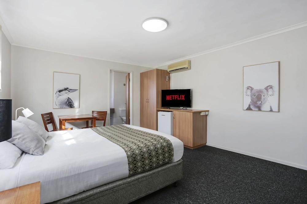 Waves Motel And Apartments Warrnambool Ngoại thất bức ảnh