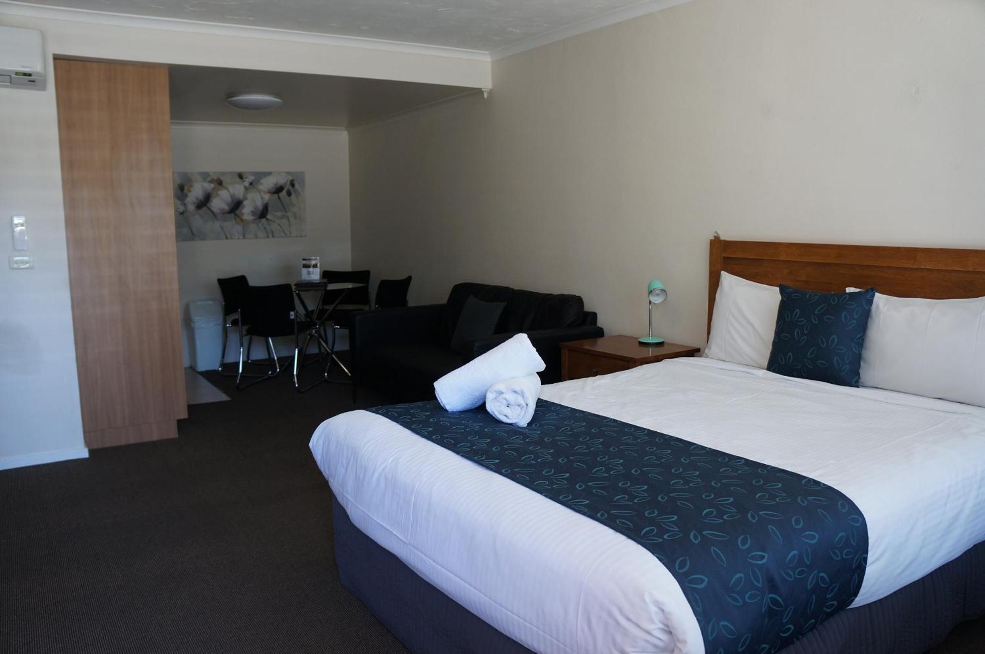 Waves Motel And Apartments Warrnambool Ngoại thất bức ảnh