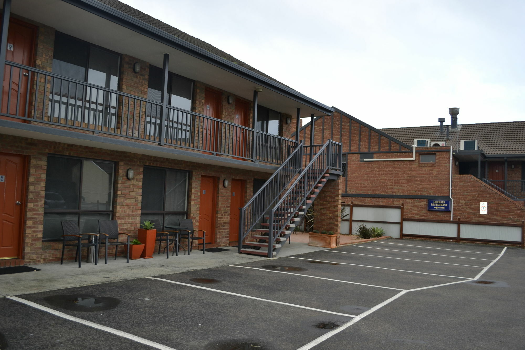 Waves Motel And Apartments Warrnambool Ngoại thất bức ảnh